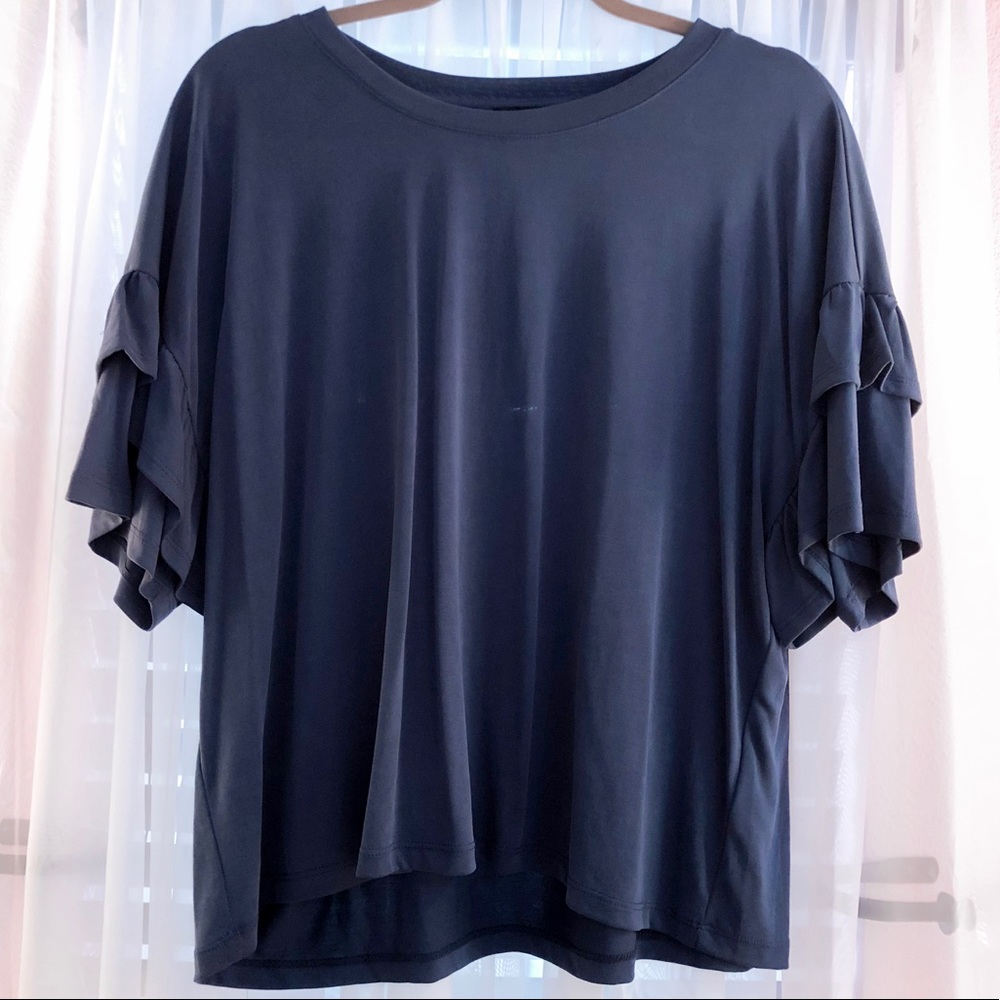 ✨❗️ ACCEPTING ALL OFFERS EVERYTHING MUST GO❗️✨
 STATE Ruffle Sleeve Top